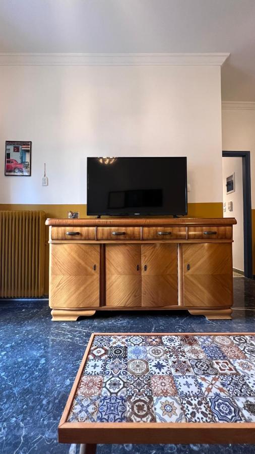 Athenian Vintage Style 2 Bdr Apartment エクステリア 写真